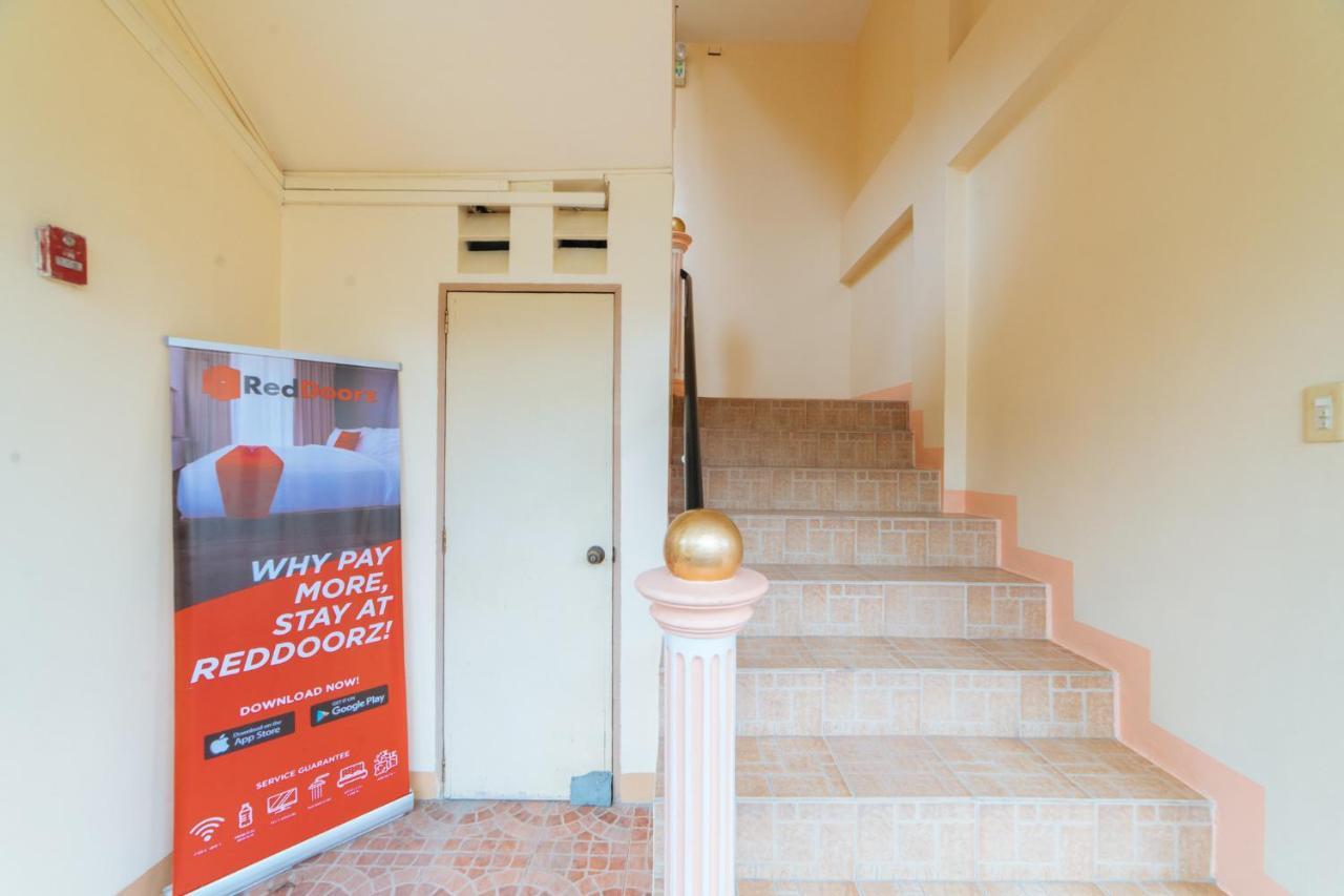 Reddoorz @ Q Abeto Street Mandurriao Hotel Iloilo City Exterior foto